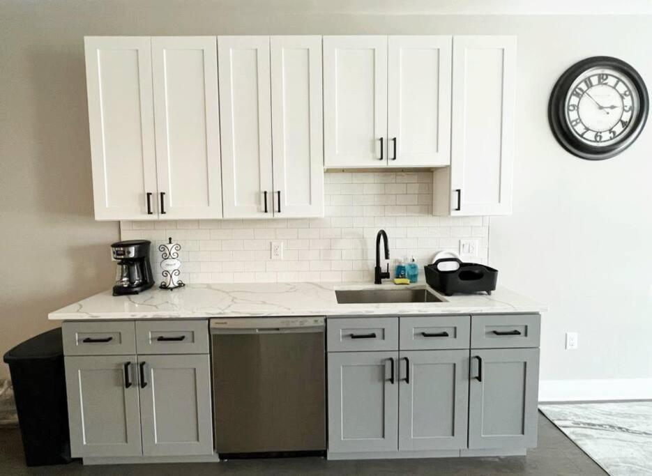 Modern 2Br 2Ba Apartment With Rooftop In Brewerytown Filadelfia Esterno foto