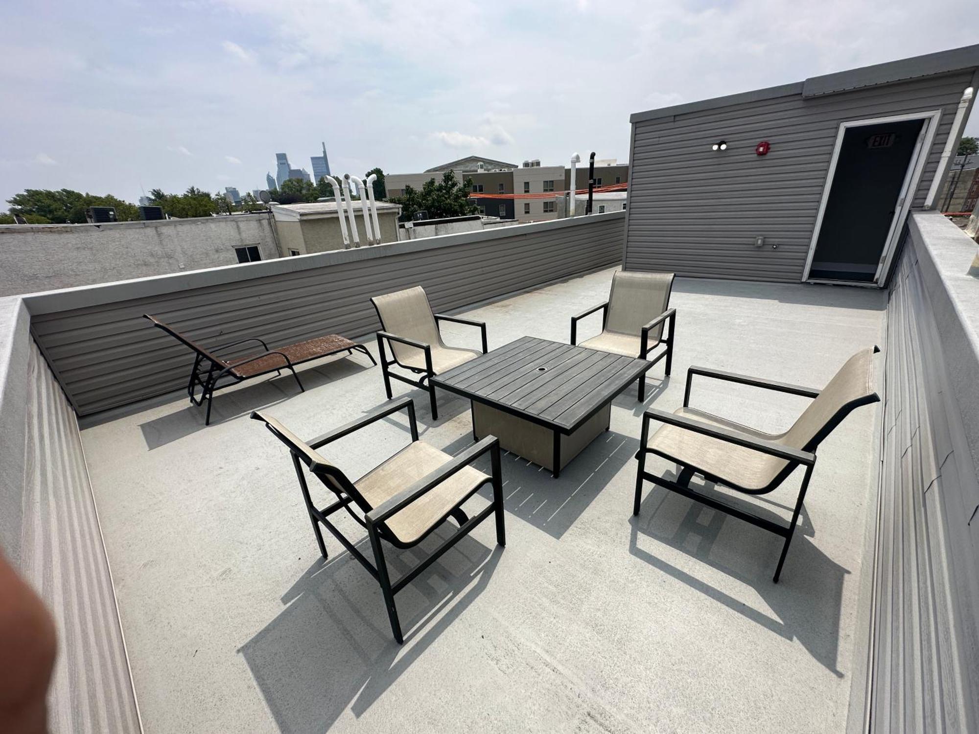 Modern 2Br 2Ba Apartment With Rooftop In Brewerytown Filadelfia Esterno foto