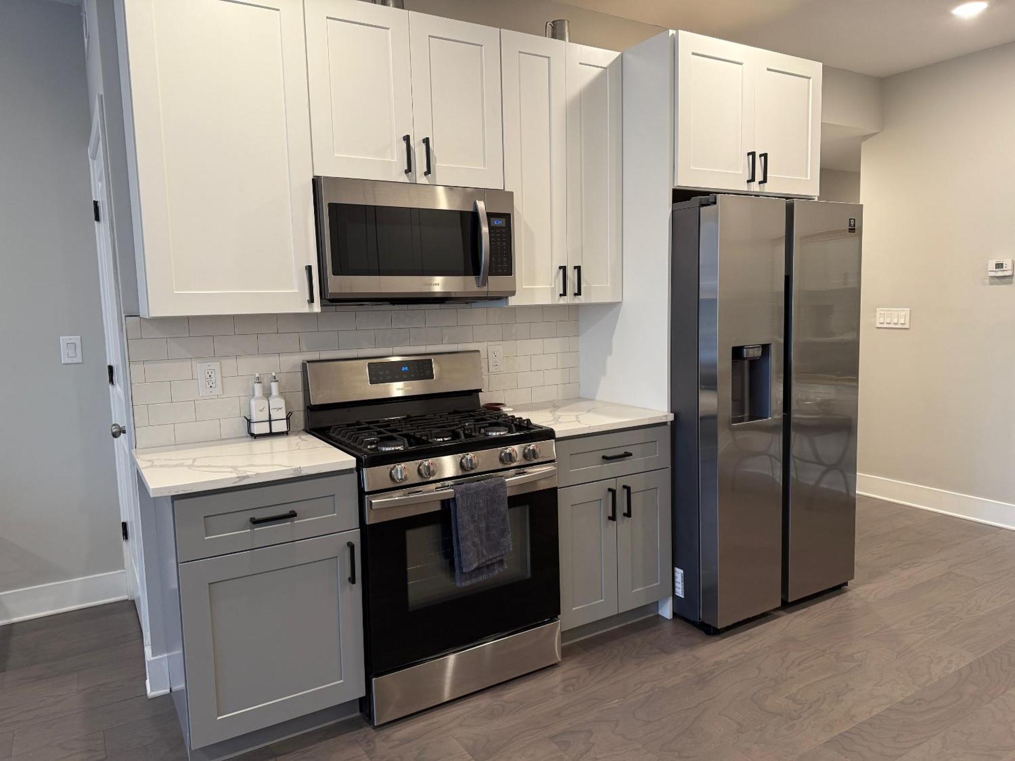 Modern 2Br 2Ba Apartment With Rooftop In Brewerytown Filadelfia Esterno foto