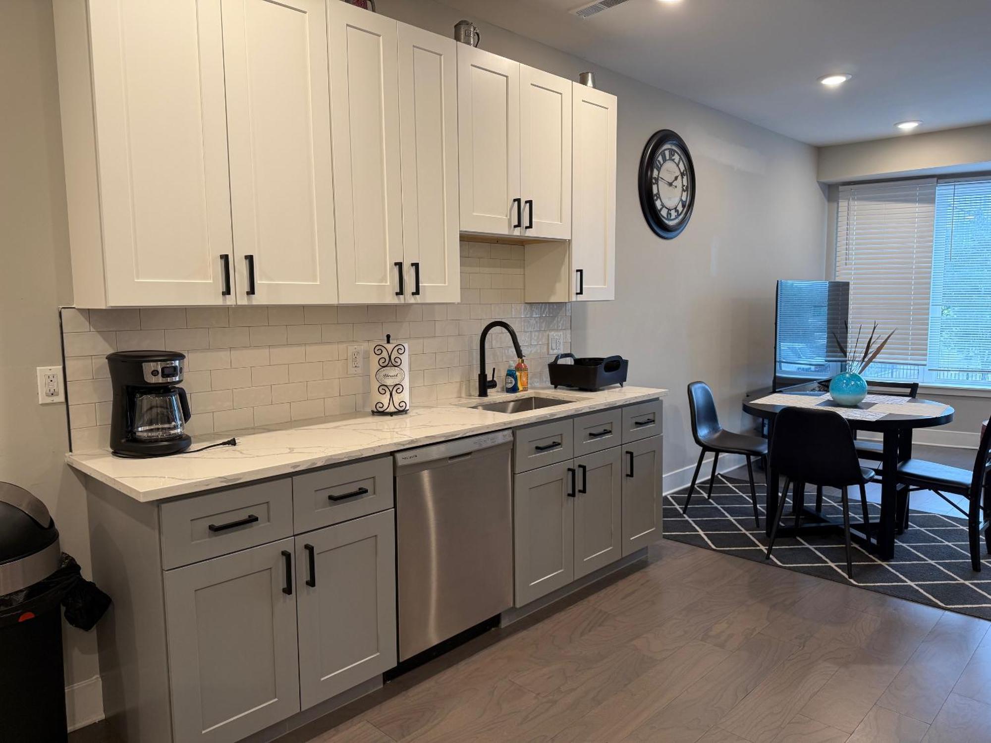 Modern 2Br 2Ba Apartment With Rooftop In Brewerytown Filadelfia Esterno foto